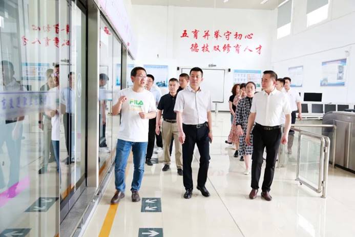 说明: 图片